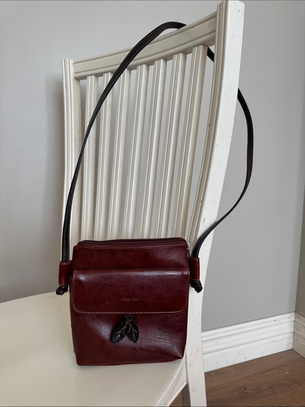 Vintage Women’s Mini Crossbody Bag in Burgundy with Black Strap
